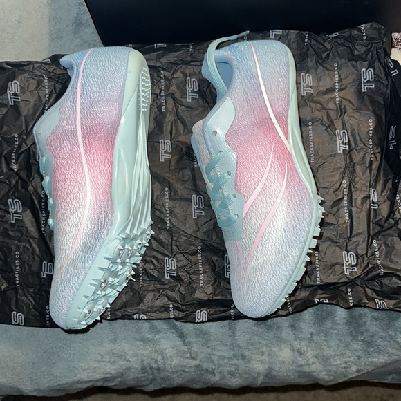 Track spikes US 6.5 blue pink purple white New in box - Picture 2 of 10